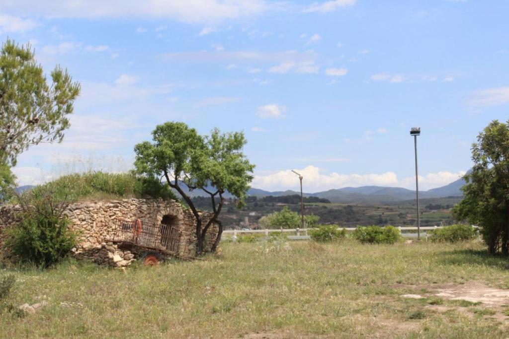 Rocaplana Club De Campo Hotel Vilarrodona Buitenkant foto