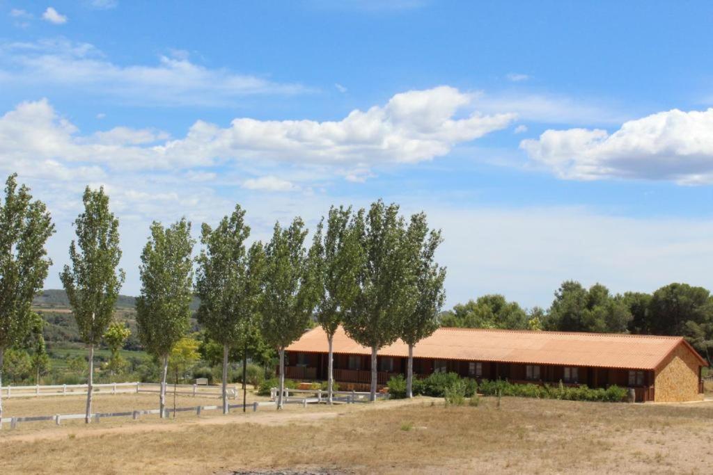 Rocaplana Club De Campo Hotel Vilarrodona Buitenkant foto