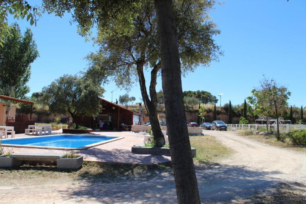 Rocaplana Club De Campo Hotel Vilarrodona Buitenkant foto
